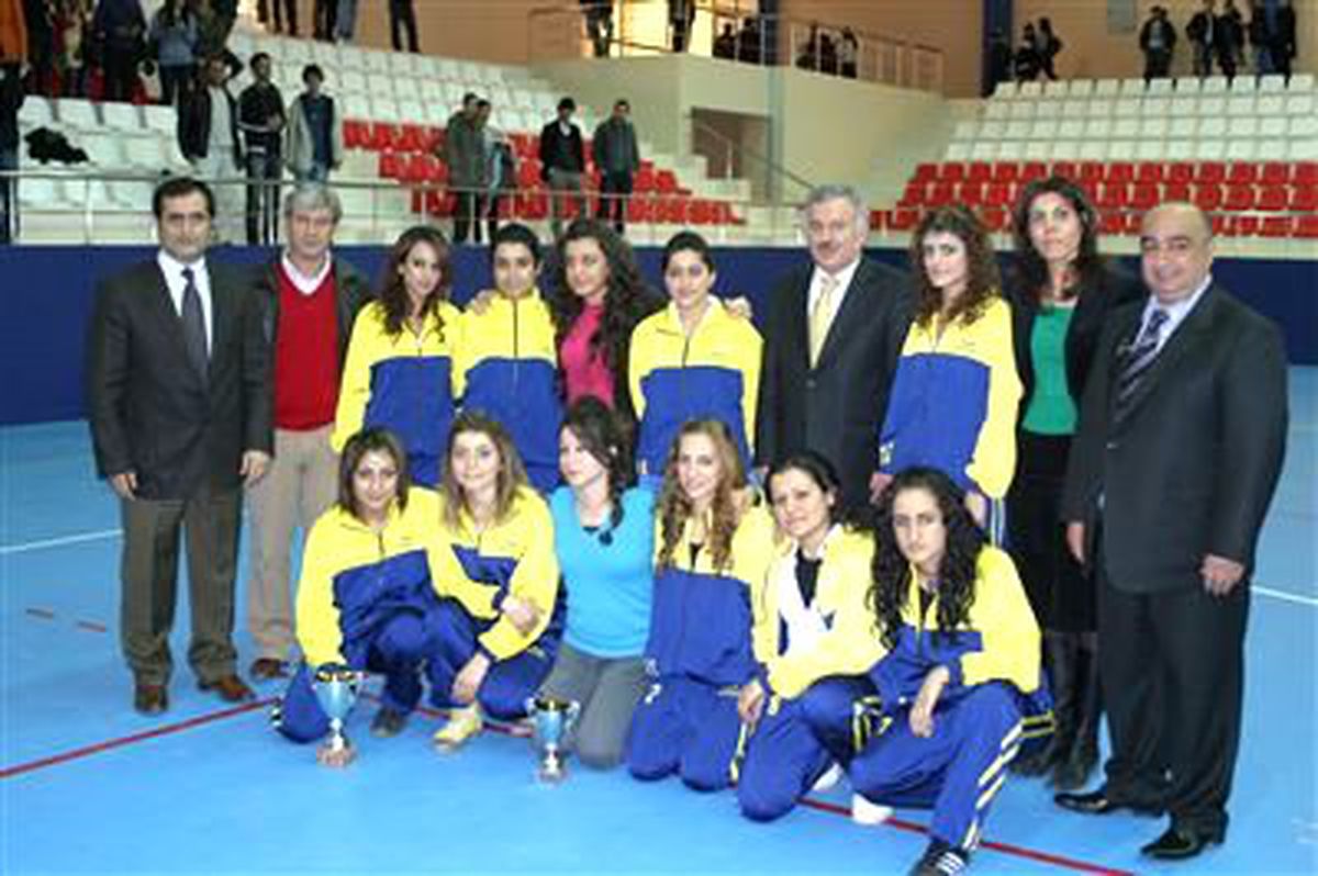 Üniversite Bayan Basketbol Takımı 2. Ligde
