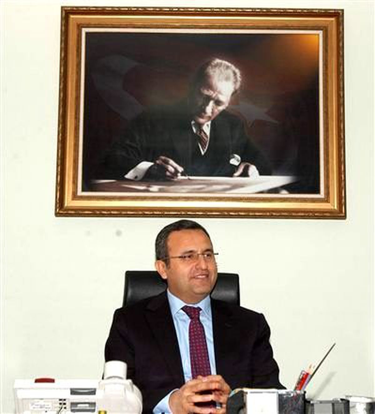 Denizli Valisi, Zafer Bayramı\'nı Kutladı