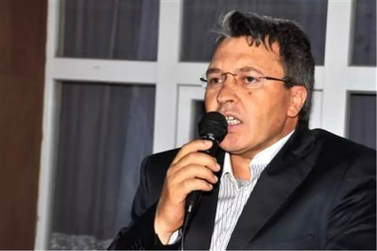 Ak Partili Feramuz Üstün\'den 30 Ağustos Zafer Bayramı Mesajı