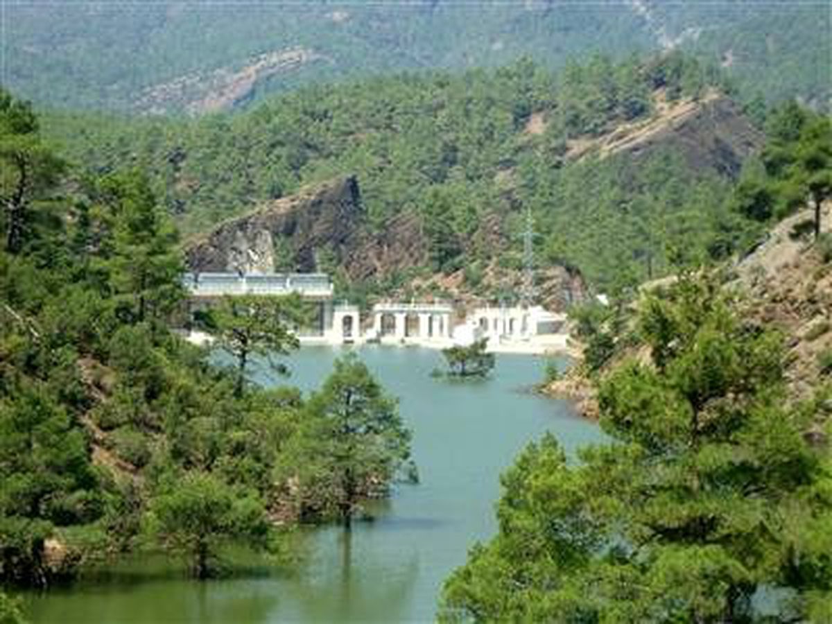 Akfen Demirciler Hes\'i Tam Kapasite Devreye Aldı