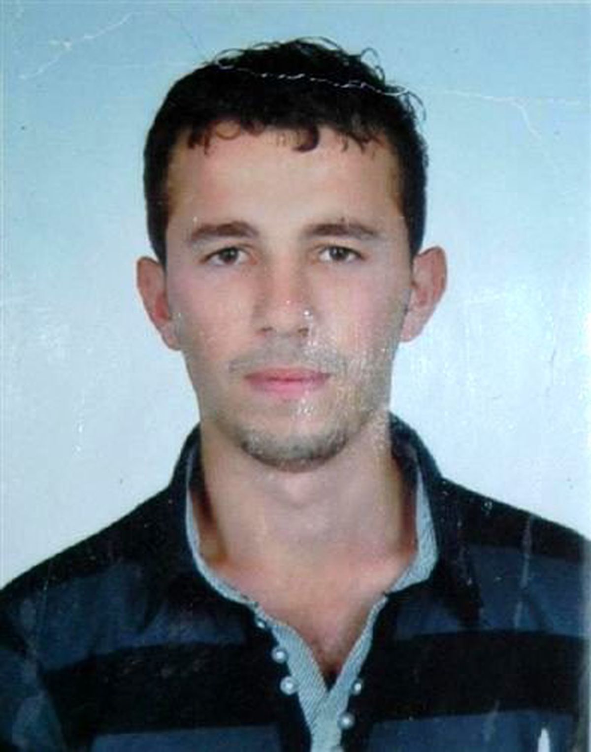 Asker Firarisi Önce Dayısını Sonra Kendini Yaraladı