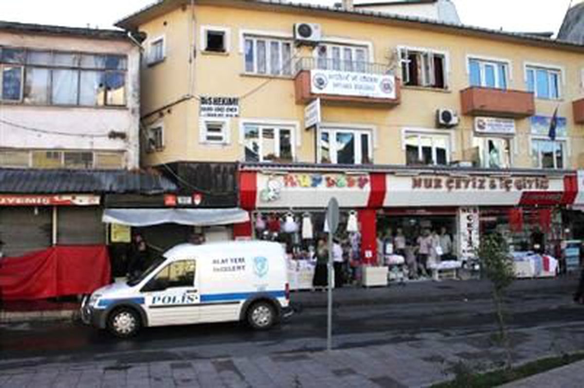 Avcılar Kulübü İşletmecisi Bıçaklanarak Öldürüldü