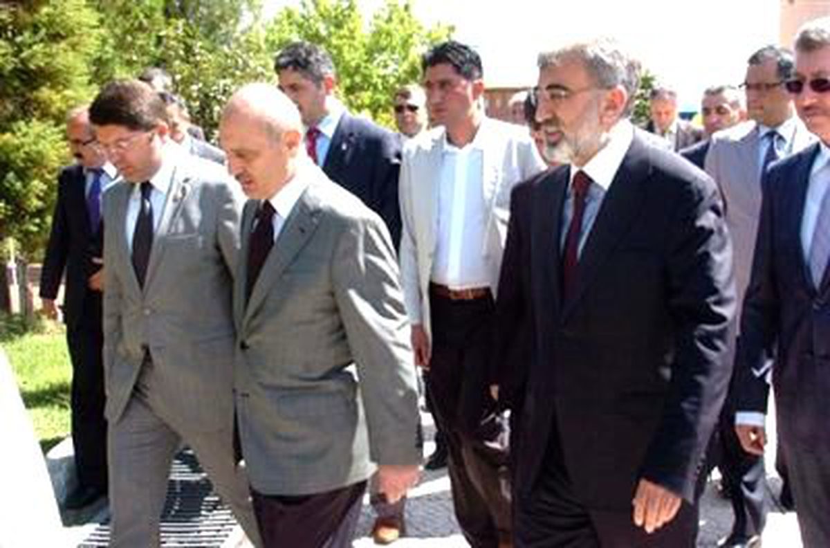 Bakan Yıldız: Yerli ve Yenilenebilir Kaynakların Ön Plana Çıkması Gerekiyor