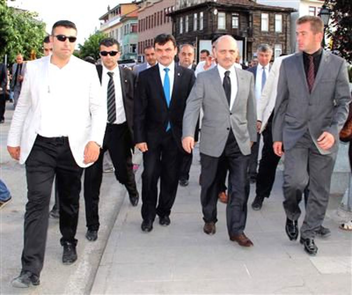 Bakanlardan AK Parti Bartın Teşkilatı\'na Ziyaret