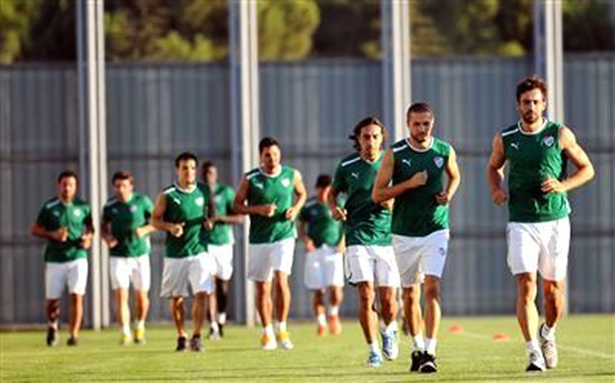 Bursaspor Hollanda\'da Tur Peşinde