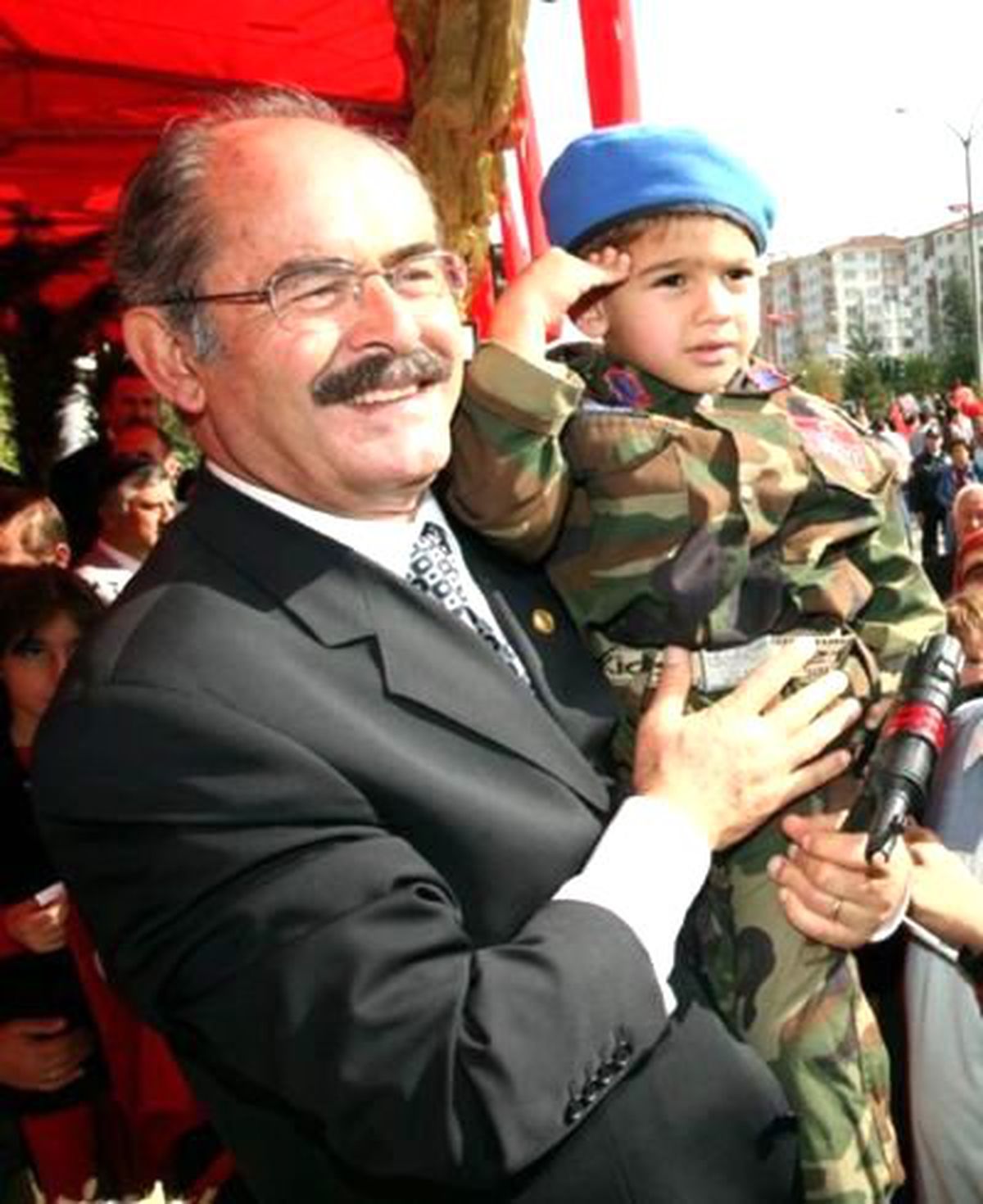 Büyükerşen\'in, Zafer Bayramı Mesajı: