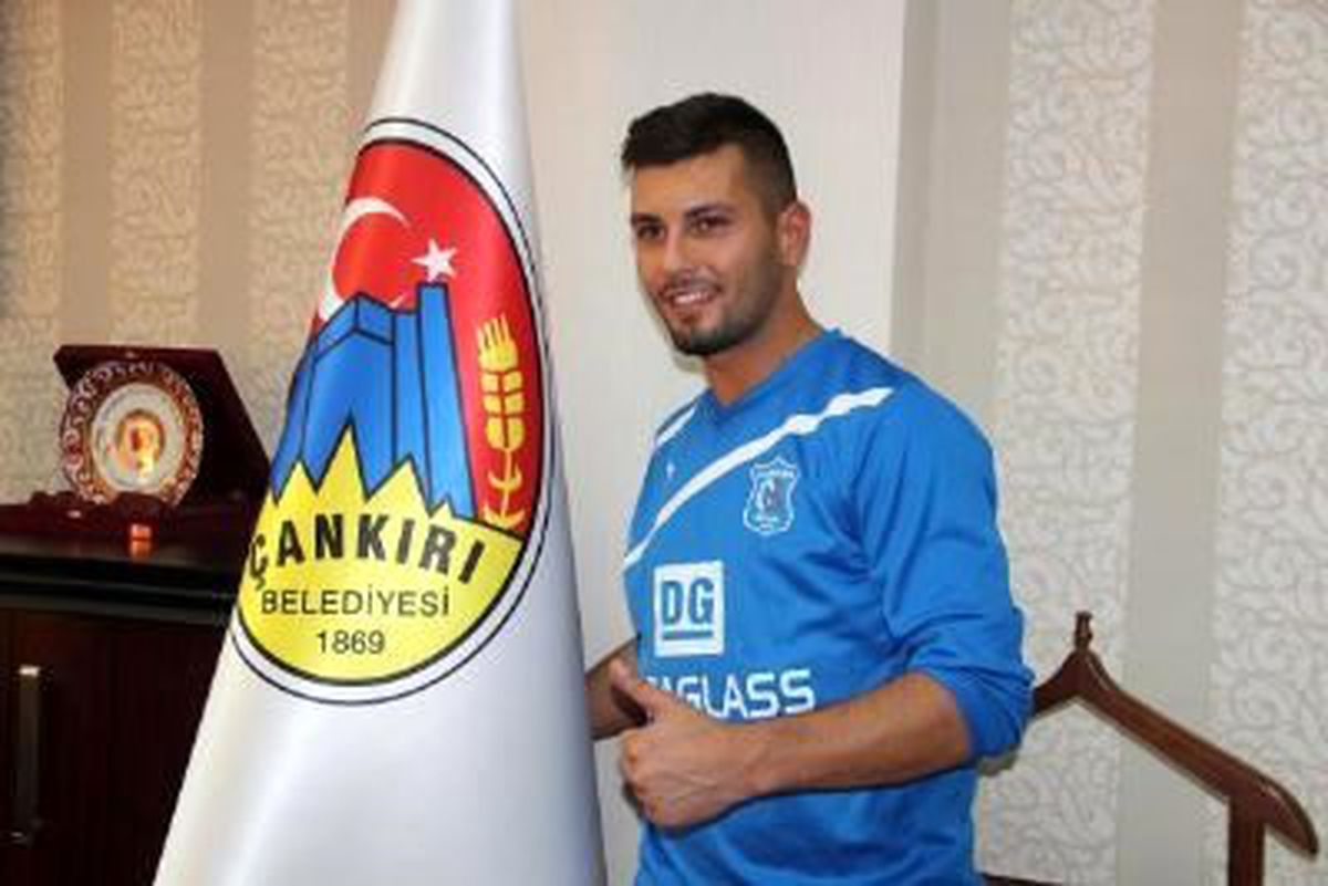 Çankırıspor 2 Futbolcuyu Transfer Etti