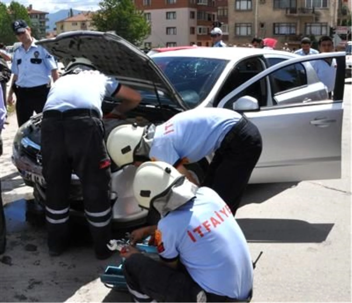 Çaresiz Annenin Gözyaşları