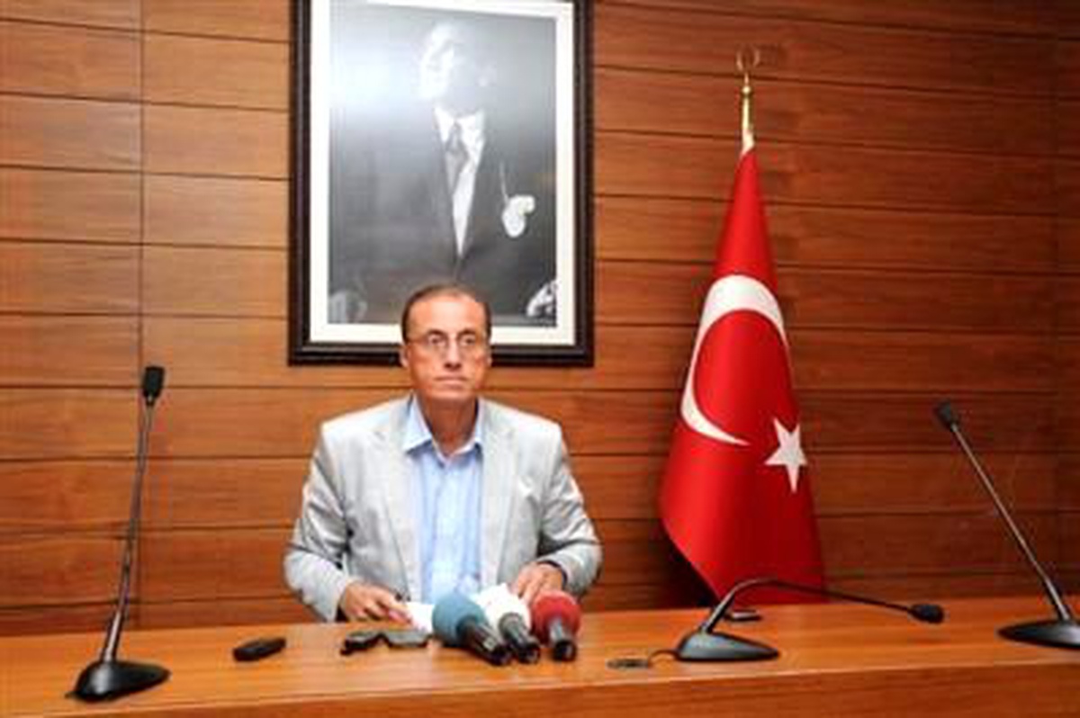 "Dışişleri Bakanının Davranışı Gayri Ciddidir"