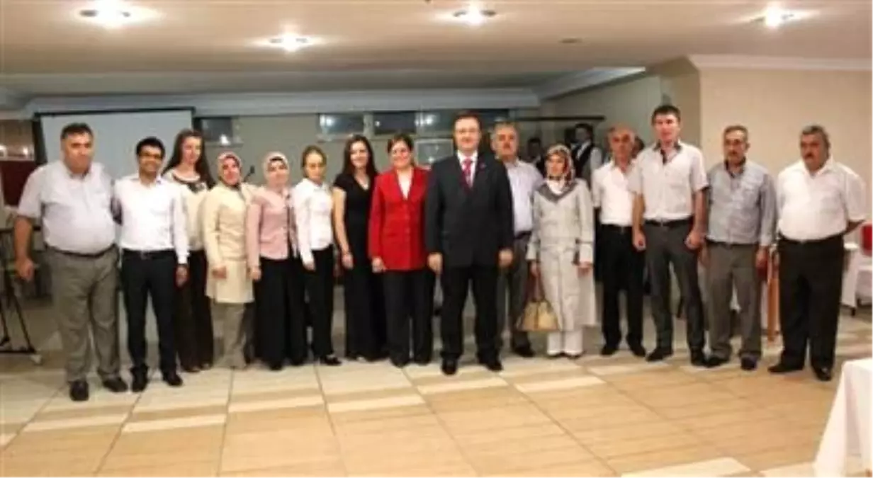 Gönen Kaymakamı Helallik İstedi