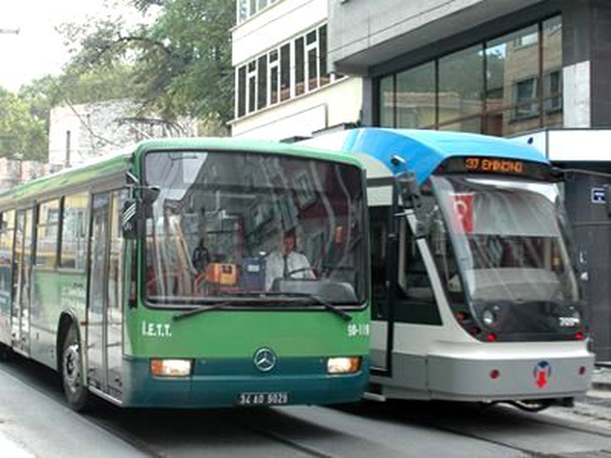 İstanbul\'da Toplu Taşıma Ücretlerine Zam