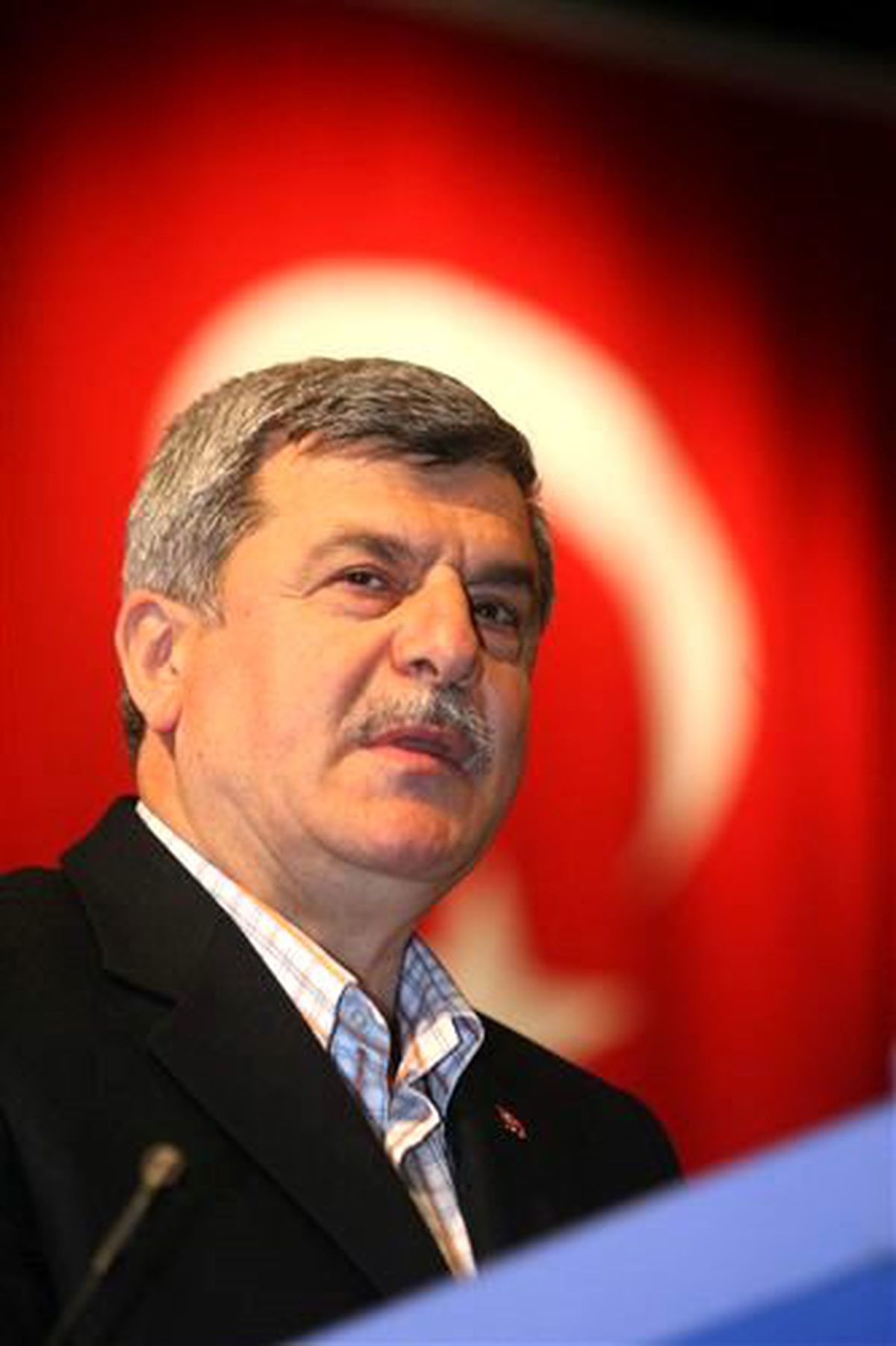 Karaosmanoğlu\'ndan 30 Ağustos Mesajı