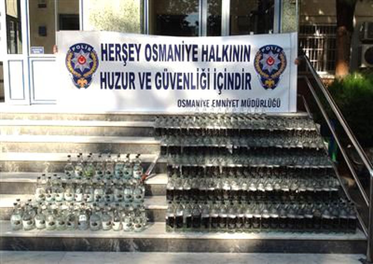 Osmaniye\'de Kaçak İçki Operasyonu