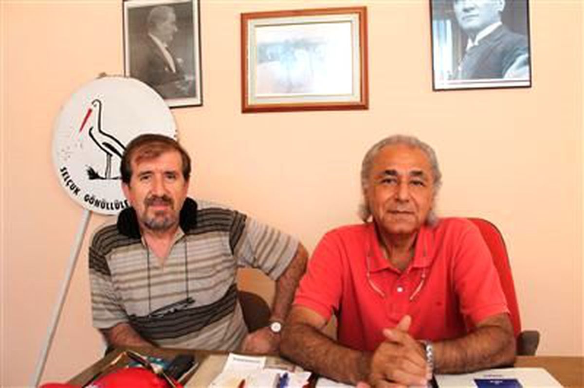 Selçuk\'un Resmini Yap, Tişörtü Kap