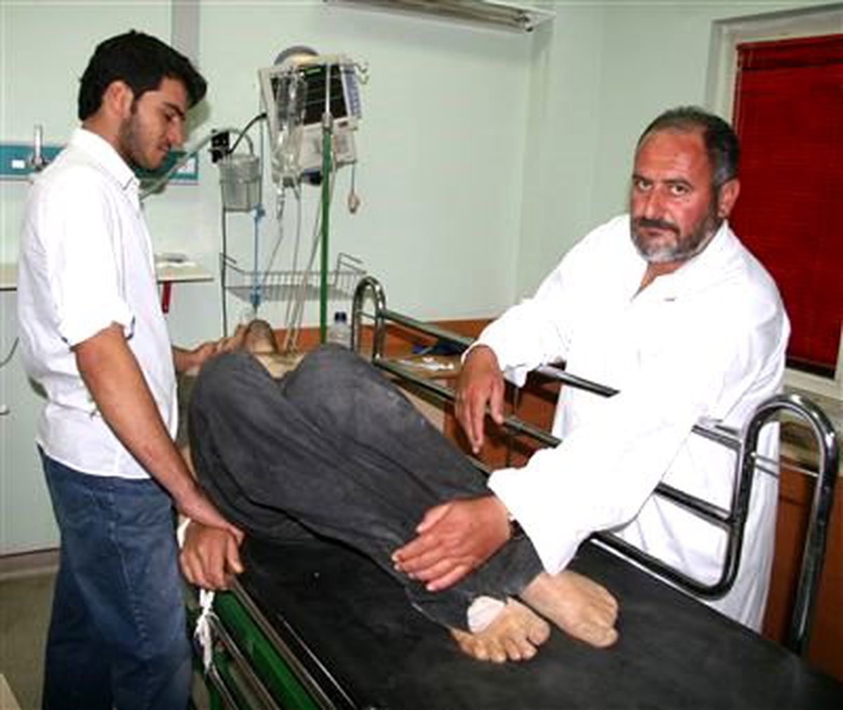 Suriye\'den Yaralı Gelişi Sürerken, Kilis\'e Ambulans Takviyesi Yapıldı