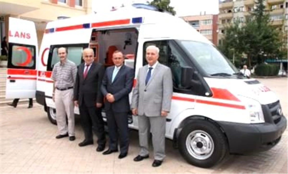 Trabzon\'da Silah Ruhsatı Bağışlarıyla Ambulans Alındı
