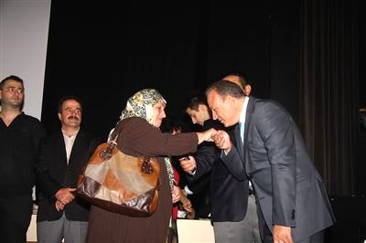 Trabzon Yıldızlı\'da Yapılacak Yeni TOKİ Konutları\'nın Kuraları Çekildi