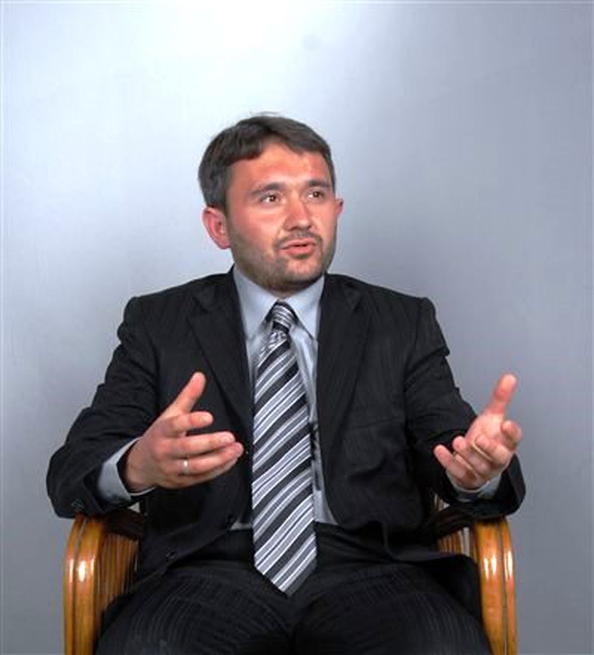 Türkiye Beyazay Derneği Onursal Başkanı Ali Rıza Soyaslan Açıklaması