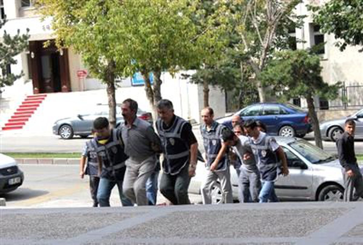 Üç İlde Zehir Tacirlerine Darbe
