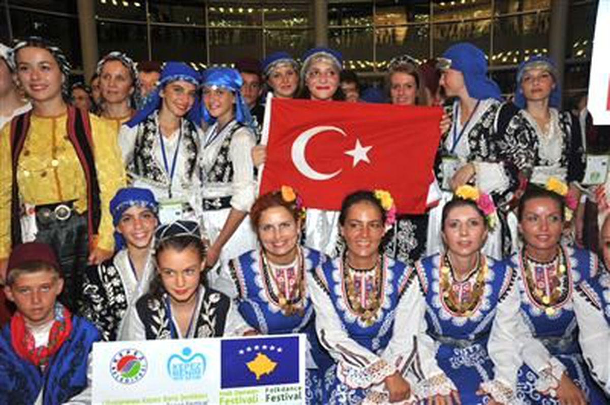 Uluslararası Kepez Barış Şenlikleri Başladı