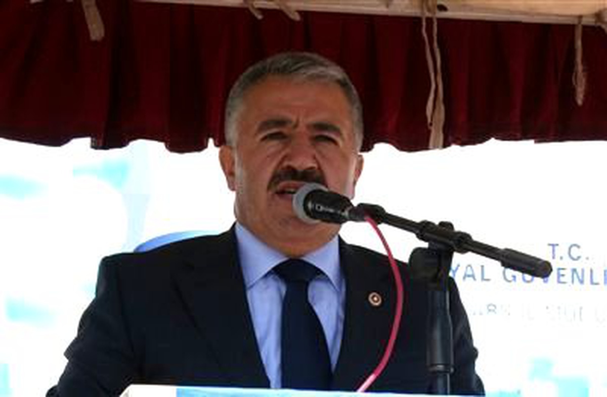 AK Parti Kars Milletvekillerinin Zafer Bayramı Mesajı