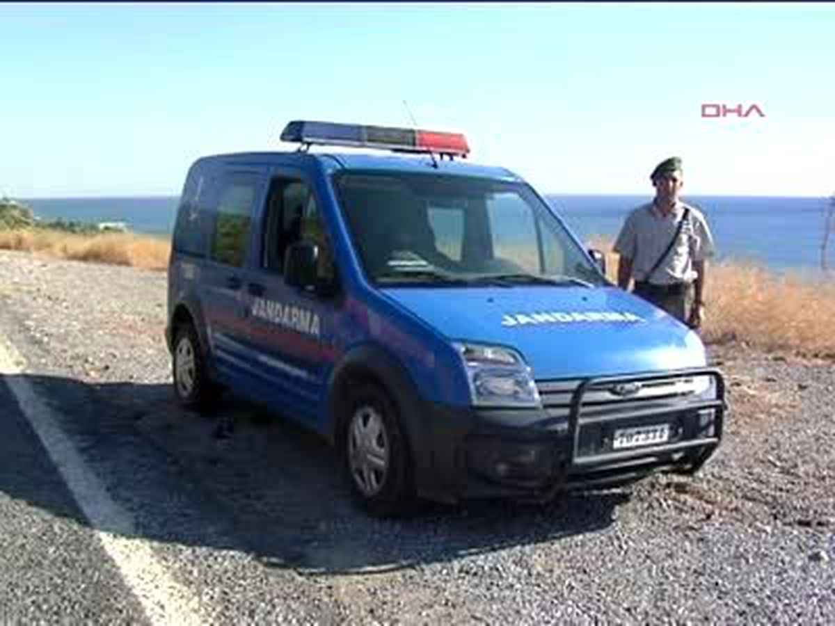 Alanya\'da 3 Hektarlık Makilik Alan Yandı