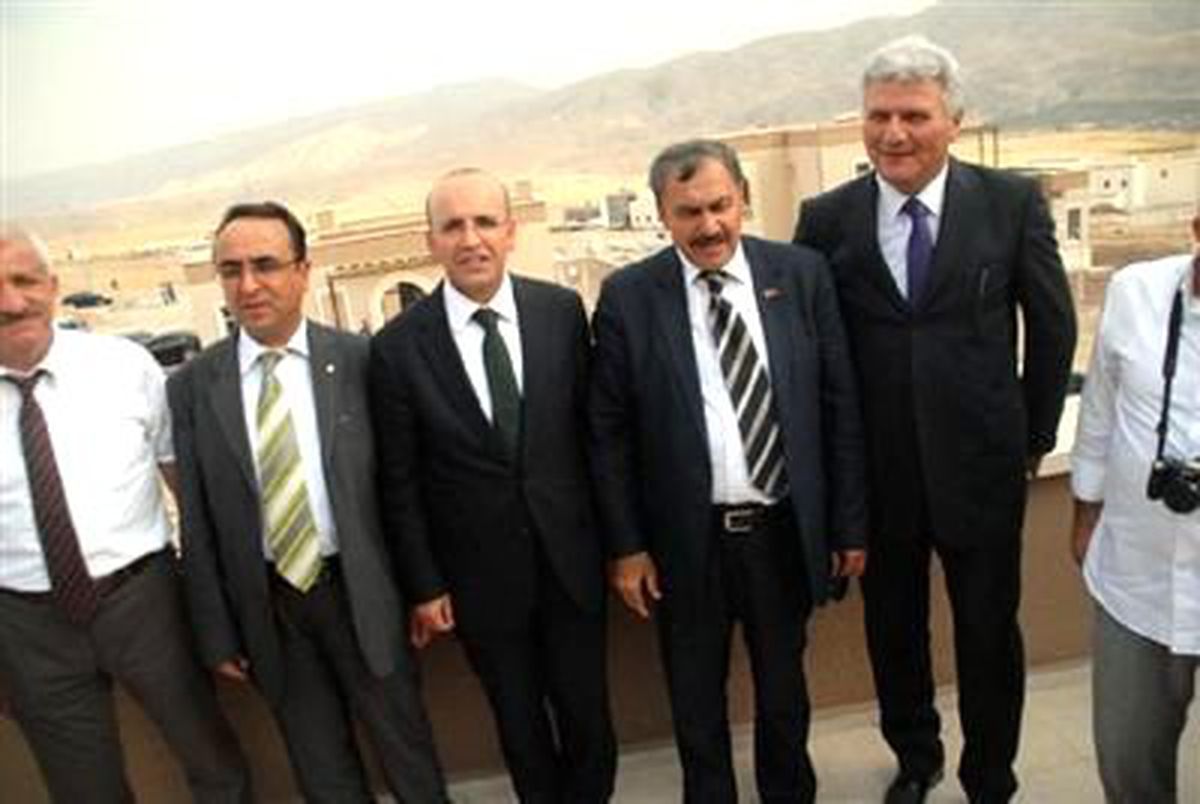 Bakanlar Eroğlu ve Şimşek, Hasankeyf\'te