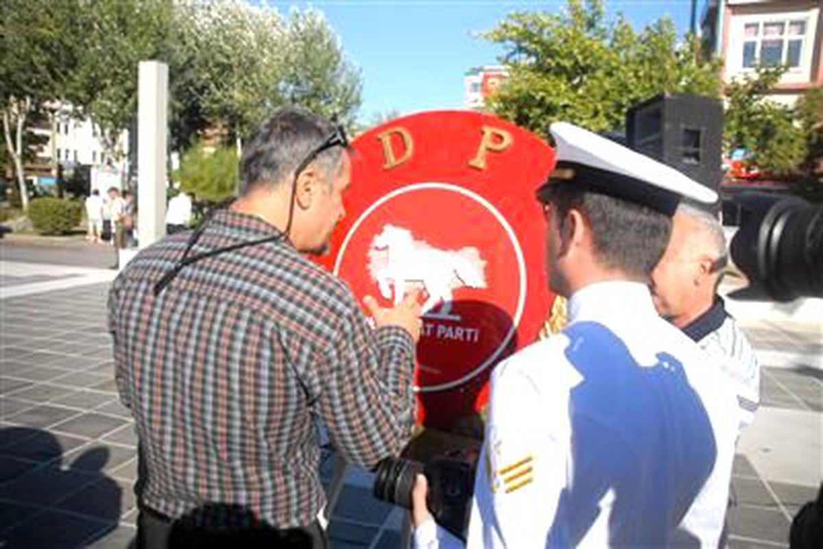 Çanakkale\'de DP Çelengi Geri Gönderildi