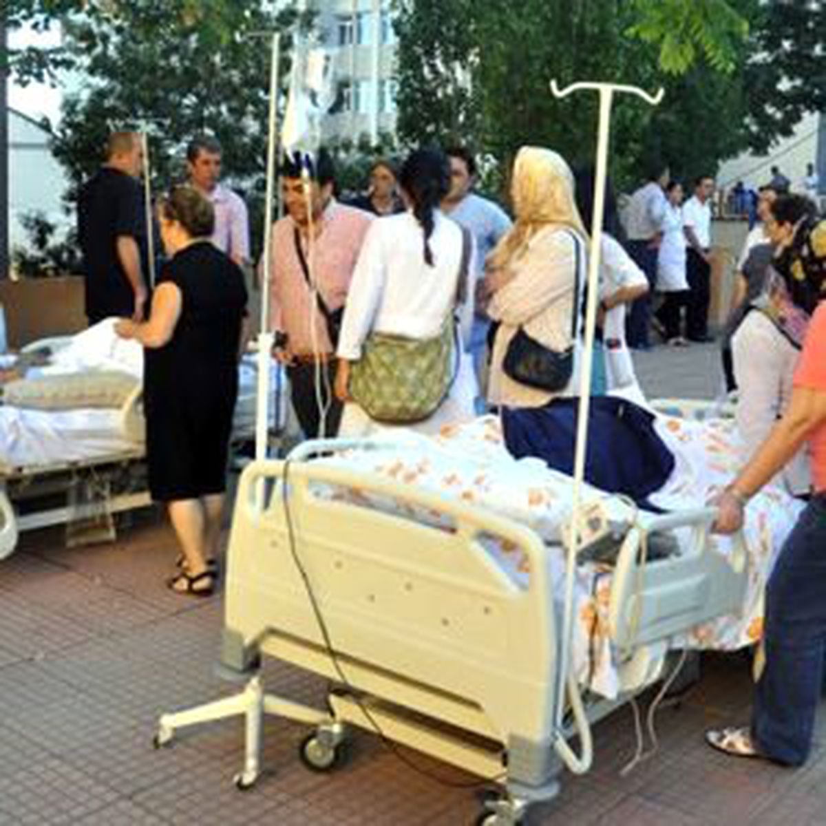 Cerrahpaşa\'da Korkutan Yangın (2)