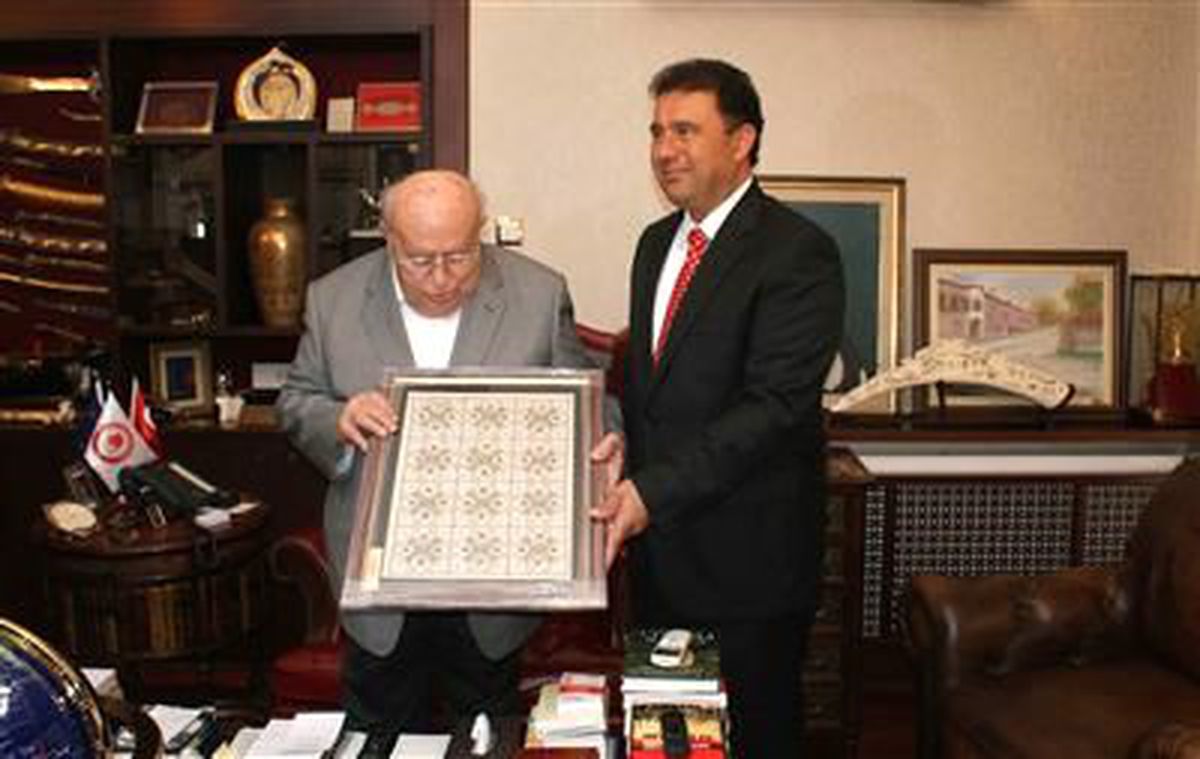 Demirel, KKTC Ulaştırma Bakanı Saner\'i Kabul Etti