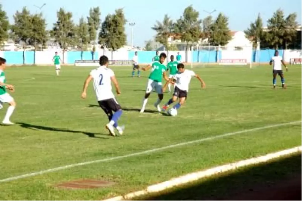 Gençler Göz Doldurdu