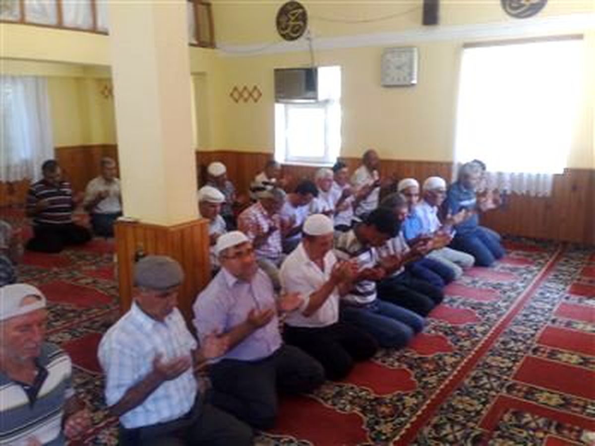 Kultak\'ta Kur\'an Kursu Öğrencilerine Ödül
