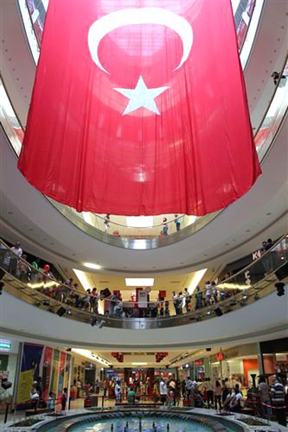 Prime Mall\'de \'Zafer\' Coşkusu
