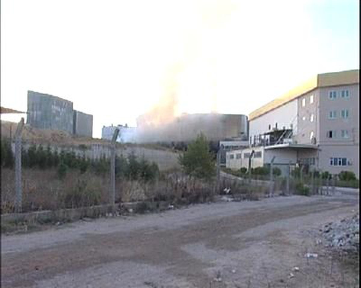 Tuzla\'da Fabrika Yangını