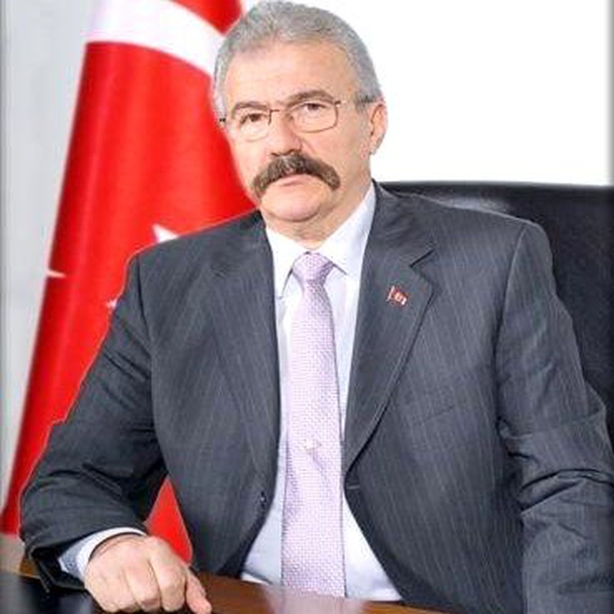 Kaçak Çay İkramı Cerrah\'ı Çıldırttı