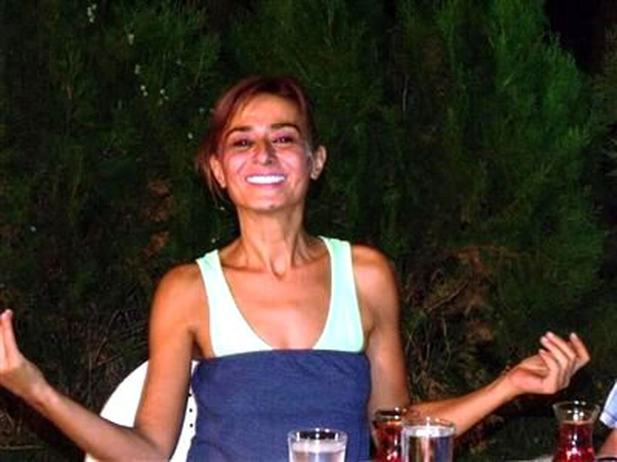 Yıldız Tilbe Kovuldu!