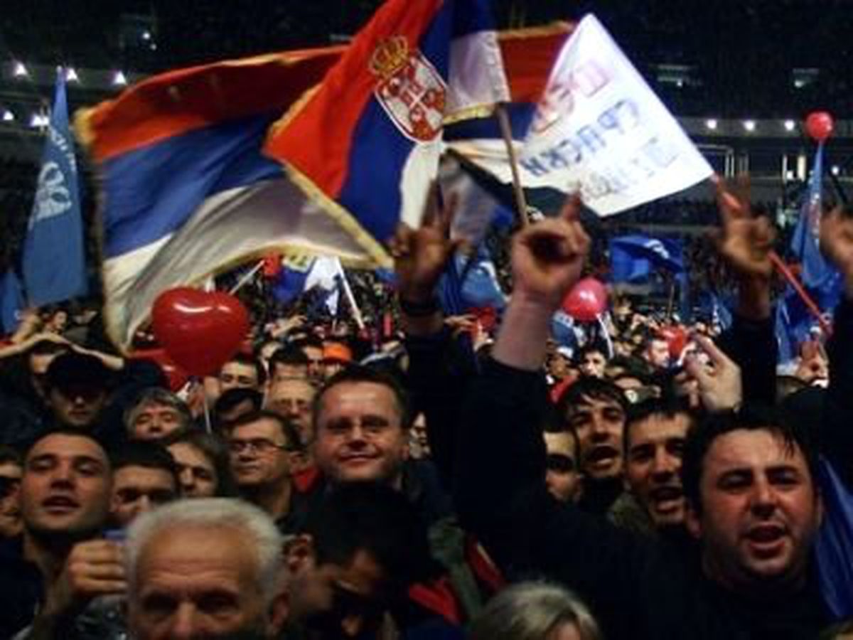 AB\'den Sırbistan\'a Kosova Uyarısı