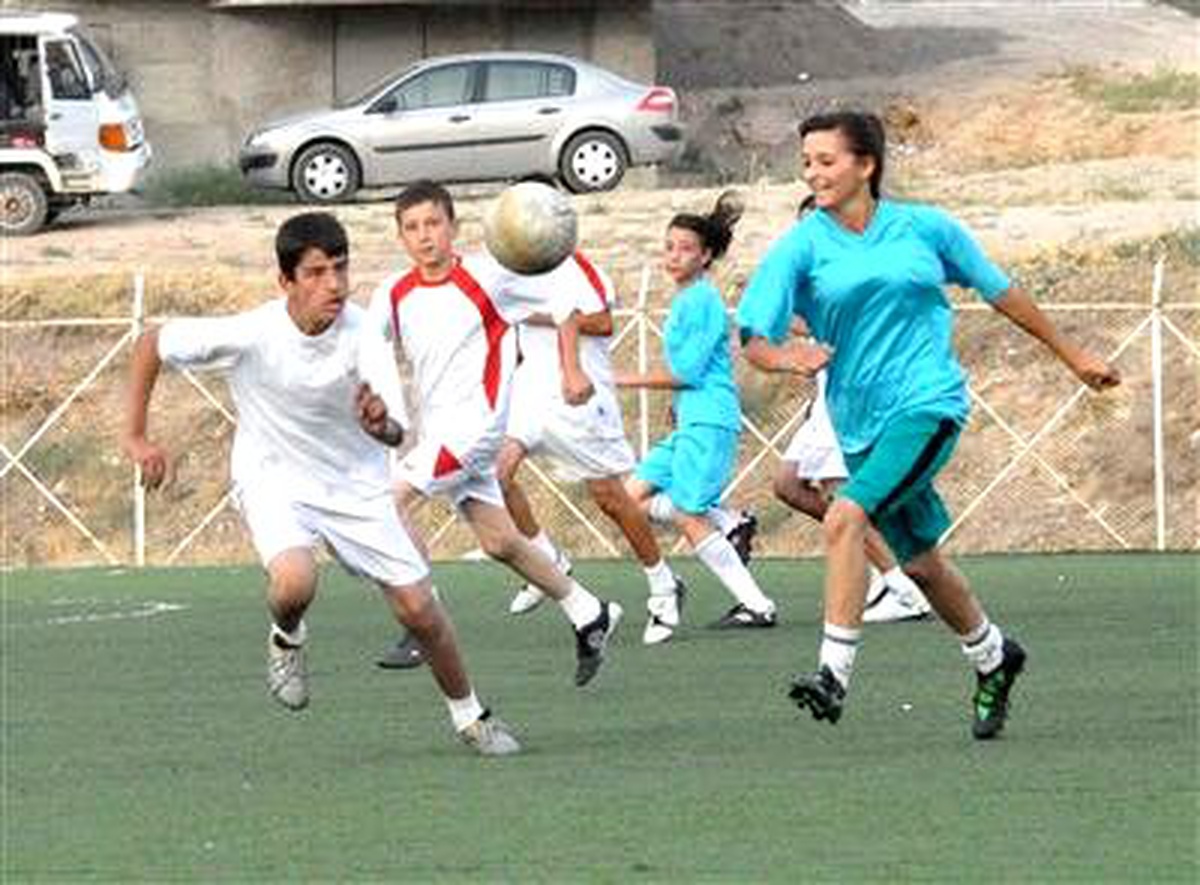 Bayanlar Spor Kulübü Sezon Hazırlıklarını Hızlandırdı