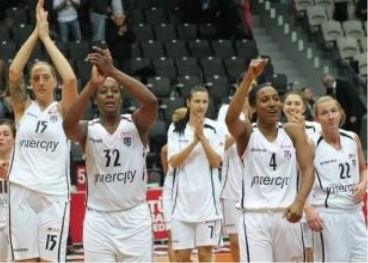 Beşiktaş Kadın Basketbol Takımı, 2012-2013 Sezonunda Türkiye Kadınlar Basketbol Ligi\'nden Çekildi.
