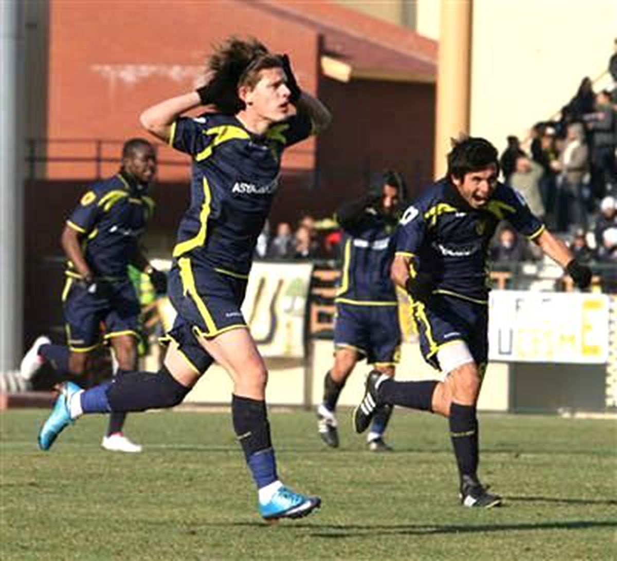 Bucaspor, Eski Oyuncusu Erkan Taşkıran ile Anlaştı