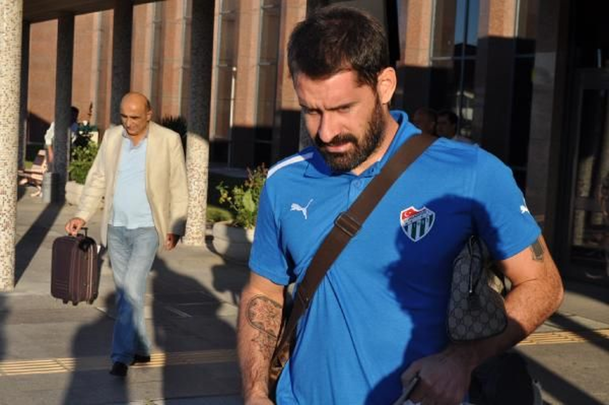 Bursaspor Hollanda\'dan Döndü