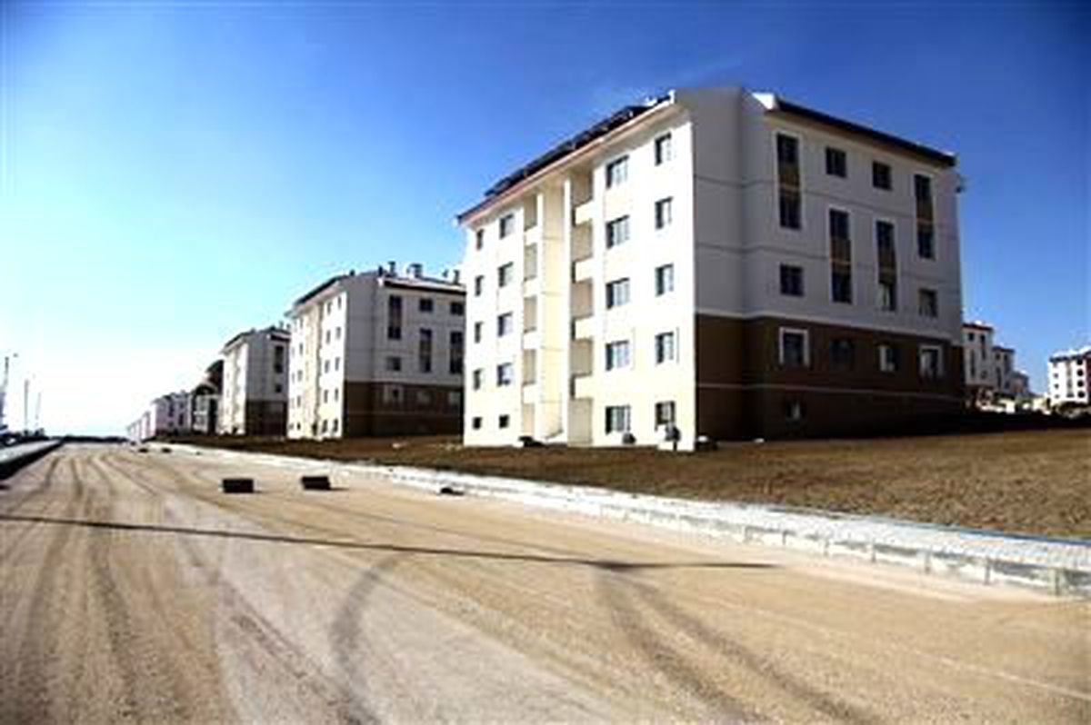 Depremzedeler, 10 Eylül\'de Evlerine Taşınacak