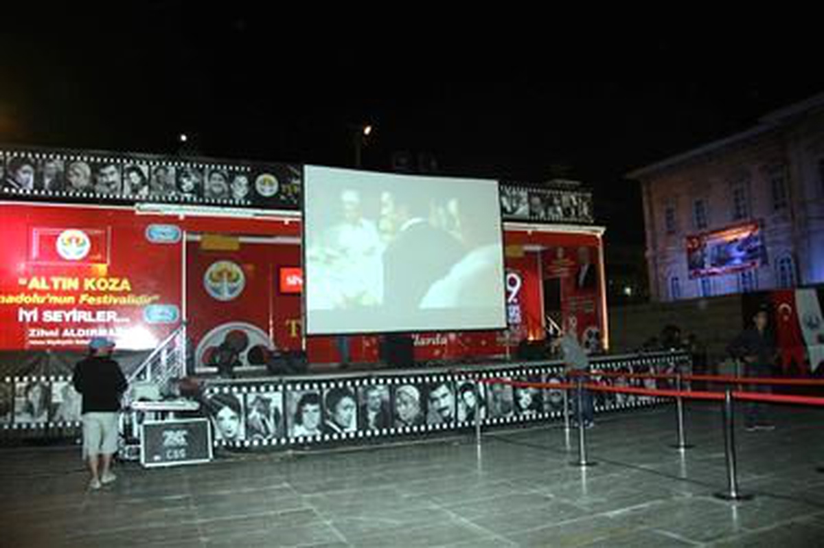 Gezici Sinema Keyfi Elazığ Yolunda