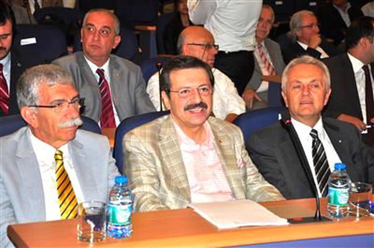 Hisarcıklıoğlu: "Spk\'nın Aldığı Karar, IMKB ve Vob\'un Birleşmesine Zarar Verdi"