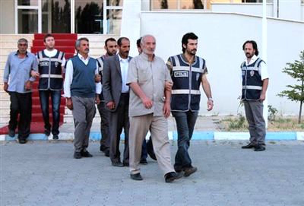 İran Ajanlarına Yardımla Suçlanan 9 Kişi Adliyede