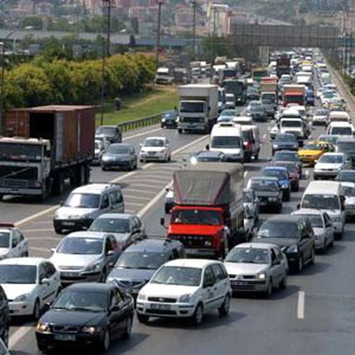 İstanbul\'da Trafik Yine Felç Olacak