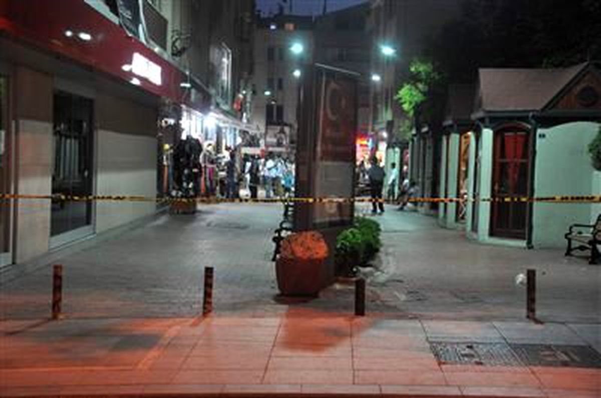 İzmit\'te Şüpheli Çanta Paniği