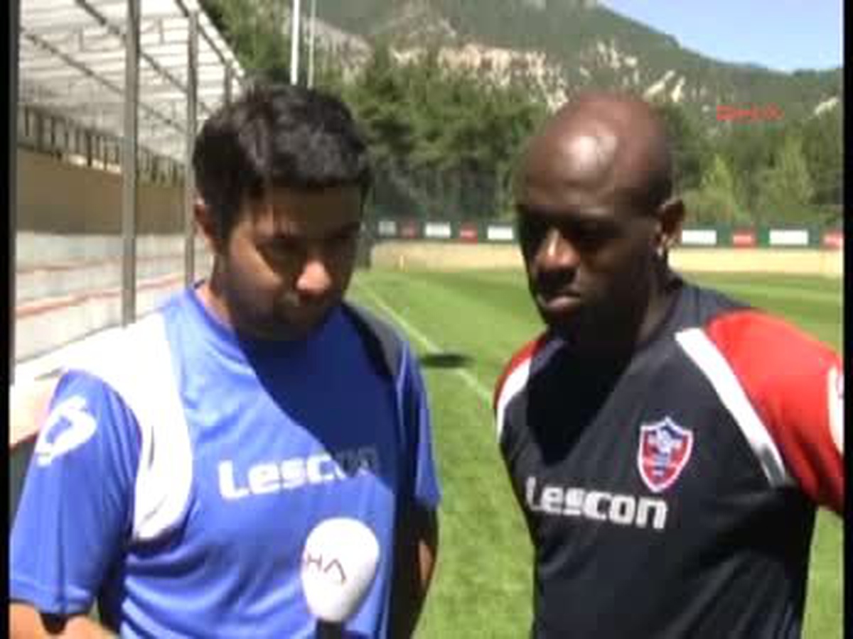 Kardemir Karabüksporlu Futbolcu Shelton Beşiktaş\'ı Yenebilecek Güçteyiz