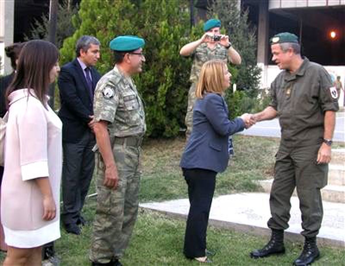Kosova\'da Zafer Bayramı Coşkusu