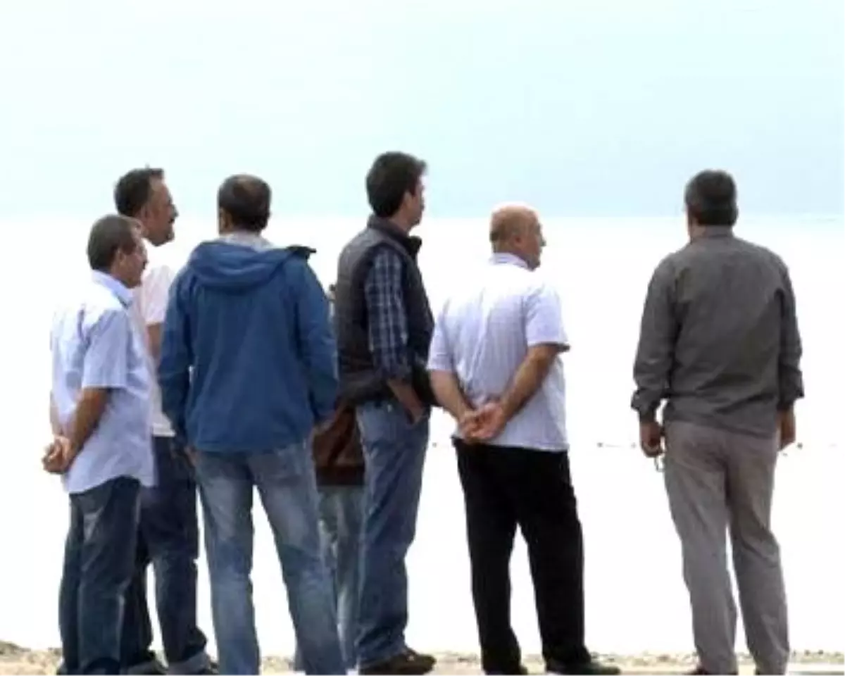 Kumburgaz'da Alabora Olan Tekne